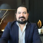 Dr. Mauricio Pérez Vargas
